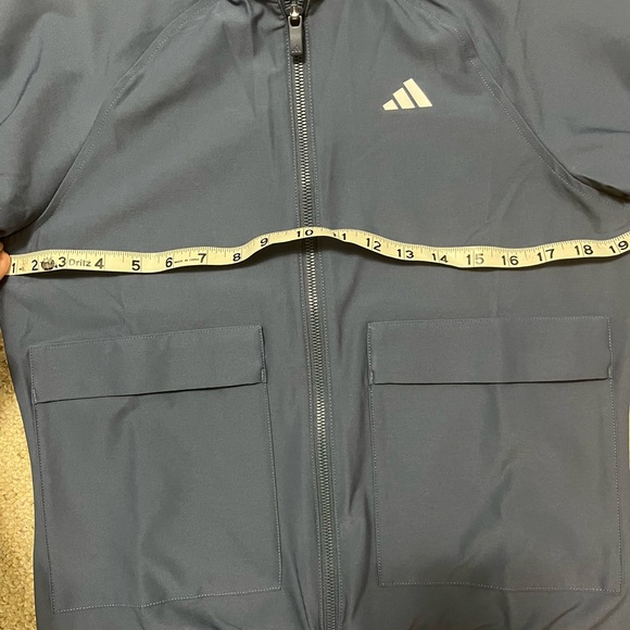 BNWT women’s Adidas jacket, Size XS - Picture 3 of 4